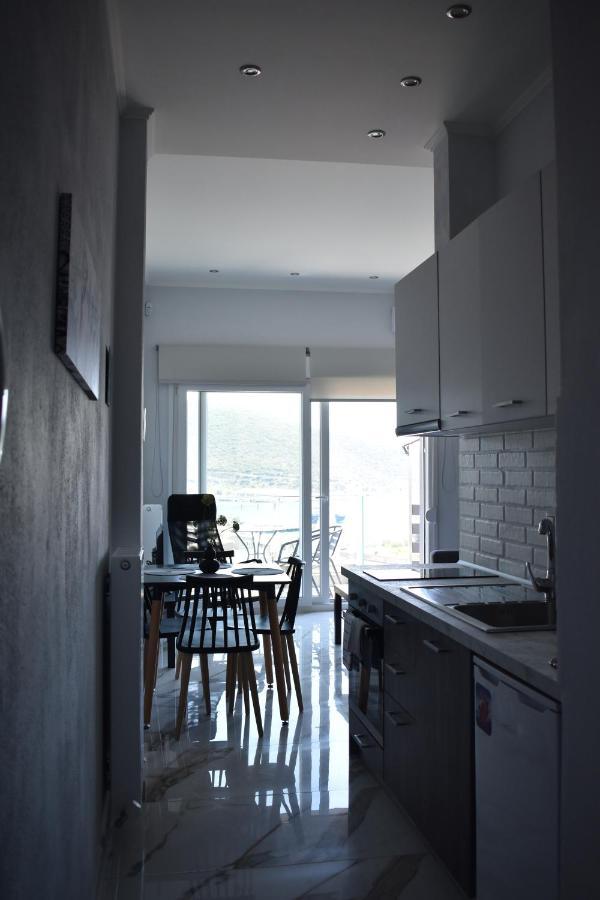 Relaxo Maisonette Elia Nea Peramos  Luaran gambar