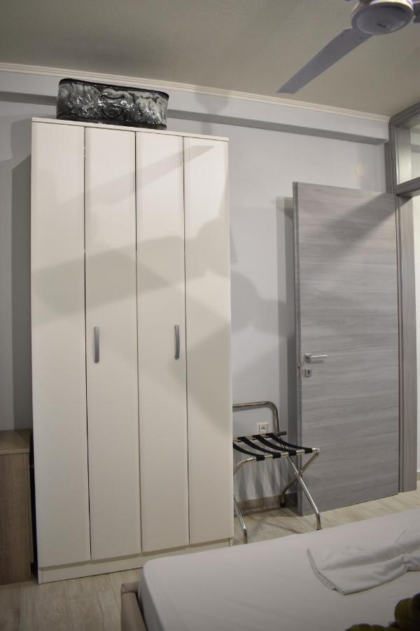Relaxo Maisonette Elia Nea Peramos  Luaran gambar